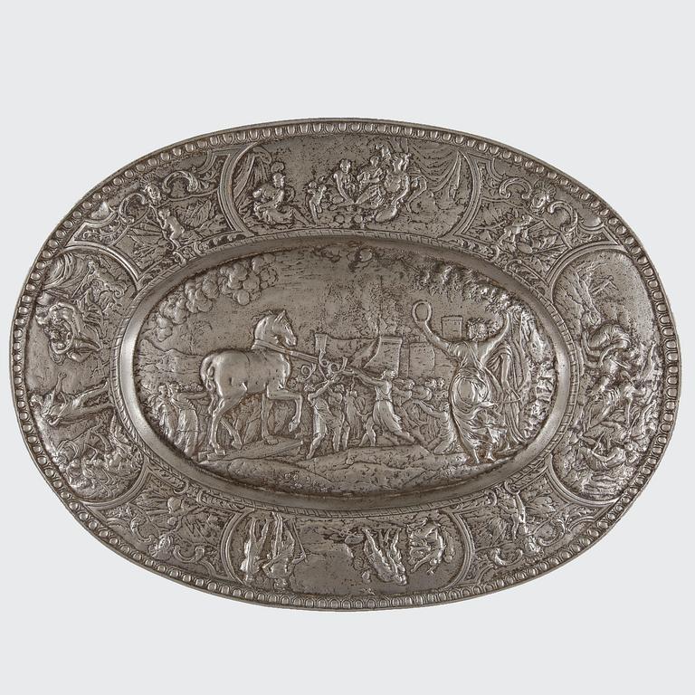 VÄGGPLAKETT, metall, J & C.G. Bolinders, Stockholm omkring sekelskiftet 1900.
