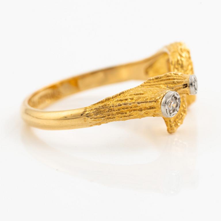 Björn Weckström, Ring in 18K gold set with octagon-cut diamonds, Finland 1976. For Lapponia.
