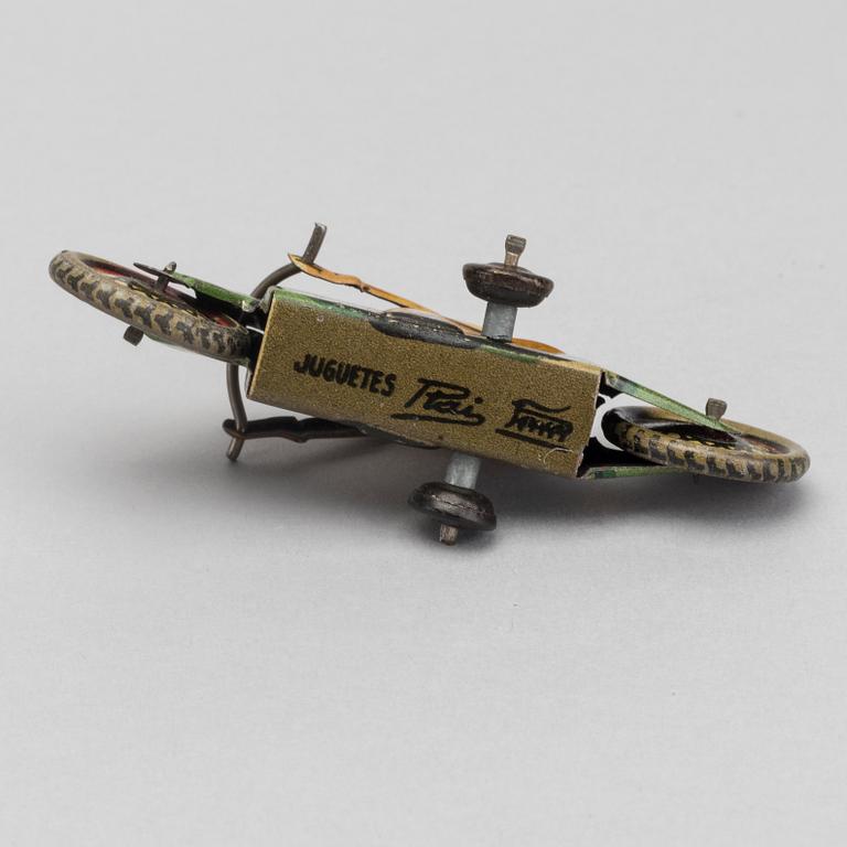 SEVEN TIN TOYS, SOME BY TIPP & CO.