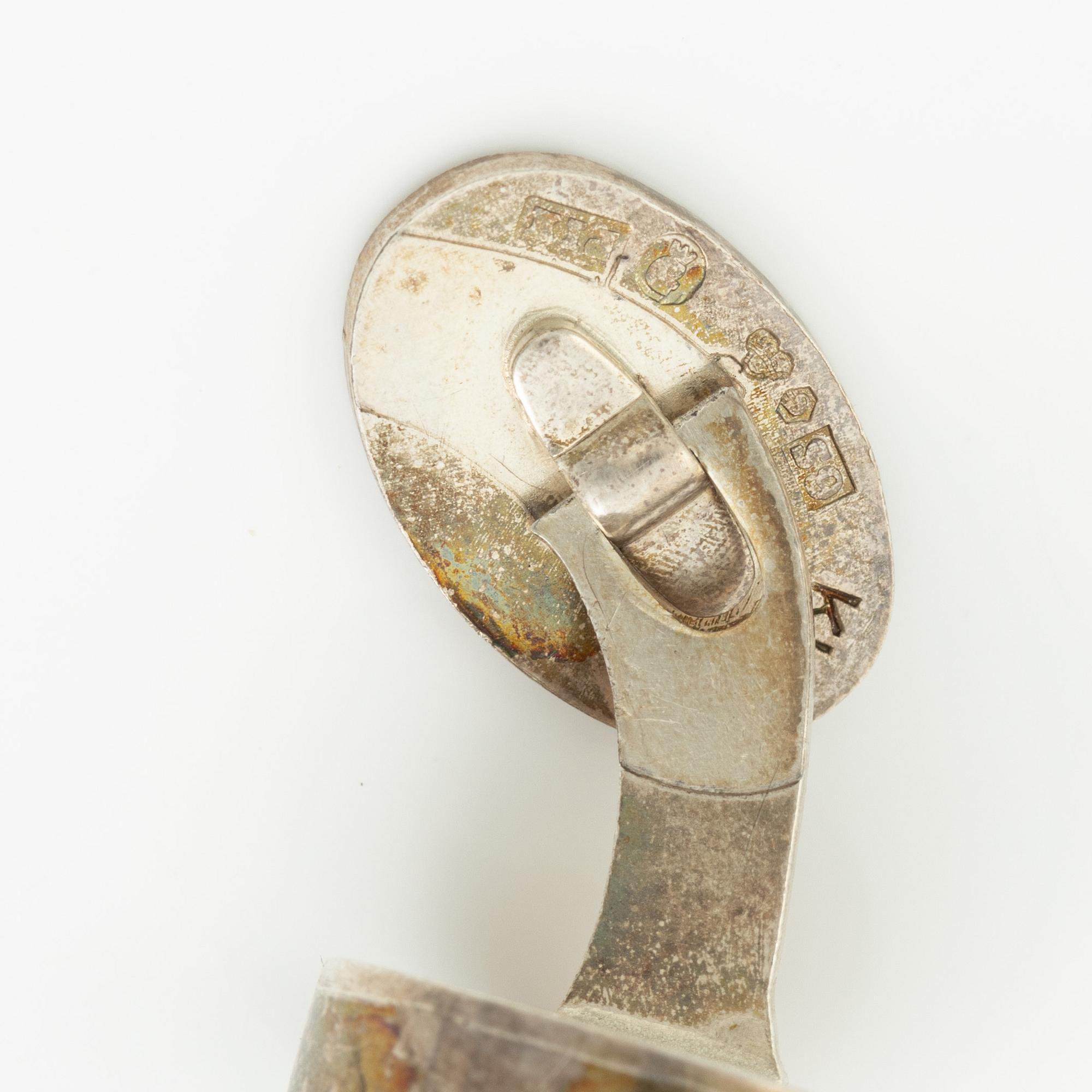 Four pairs of cufflinks, silver, including those by Anders Högberg and Cecilia Johansson.