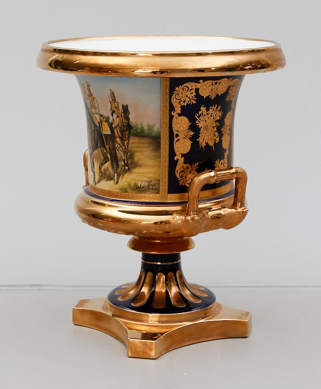 URNA, porslin, empirstil, 1900-talets andra hälft.