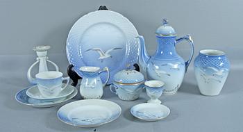 SERVIS, 46 delar, porslin, " Måsen", Bing o Gröndahl.