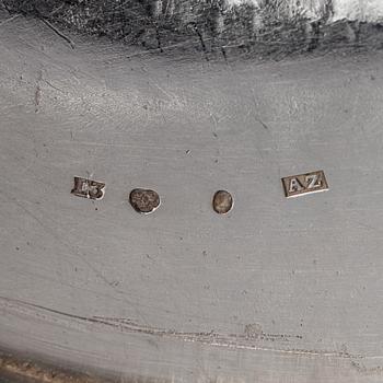 Adolf Zethelius, sockerskålar med lock, ett par snarlika, Stockholm 1817 och 1818. Empire.
