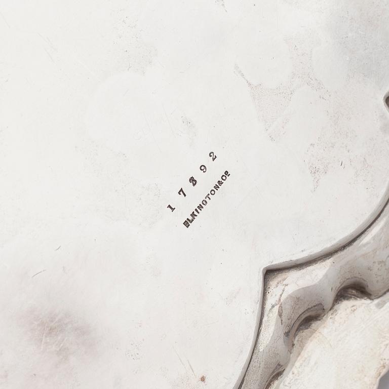 A silver platter by Elkington & Co, Birmingham, 1915.