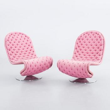 VERNER PANTON, a pair of 1970's "System 1-2-3" lounge chairs.