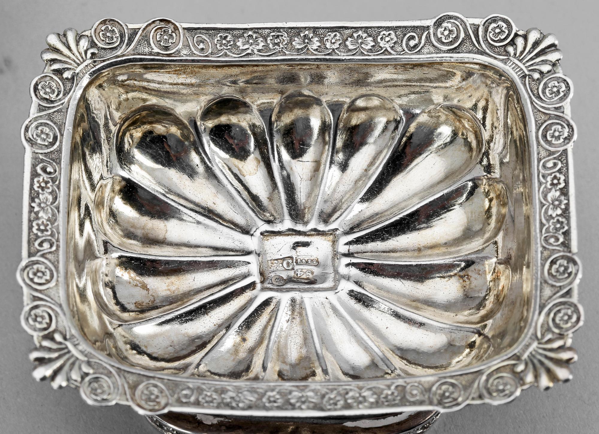 SALTKAR, 2st, silver, St Petersburg resp Moskva, Ryssland, 1800-tal. Totalvikt ca 70 gram.