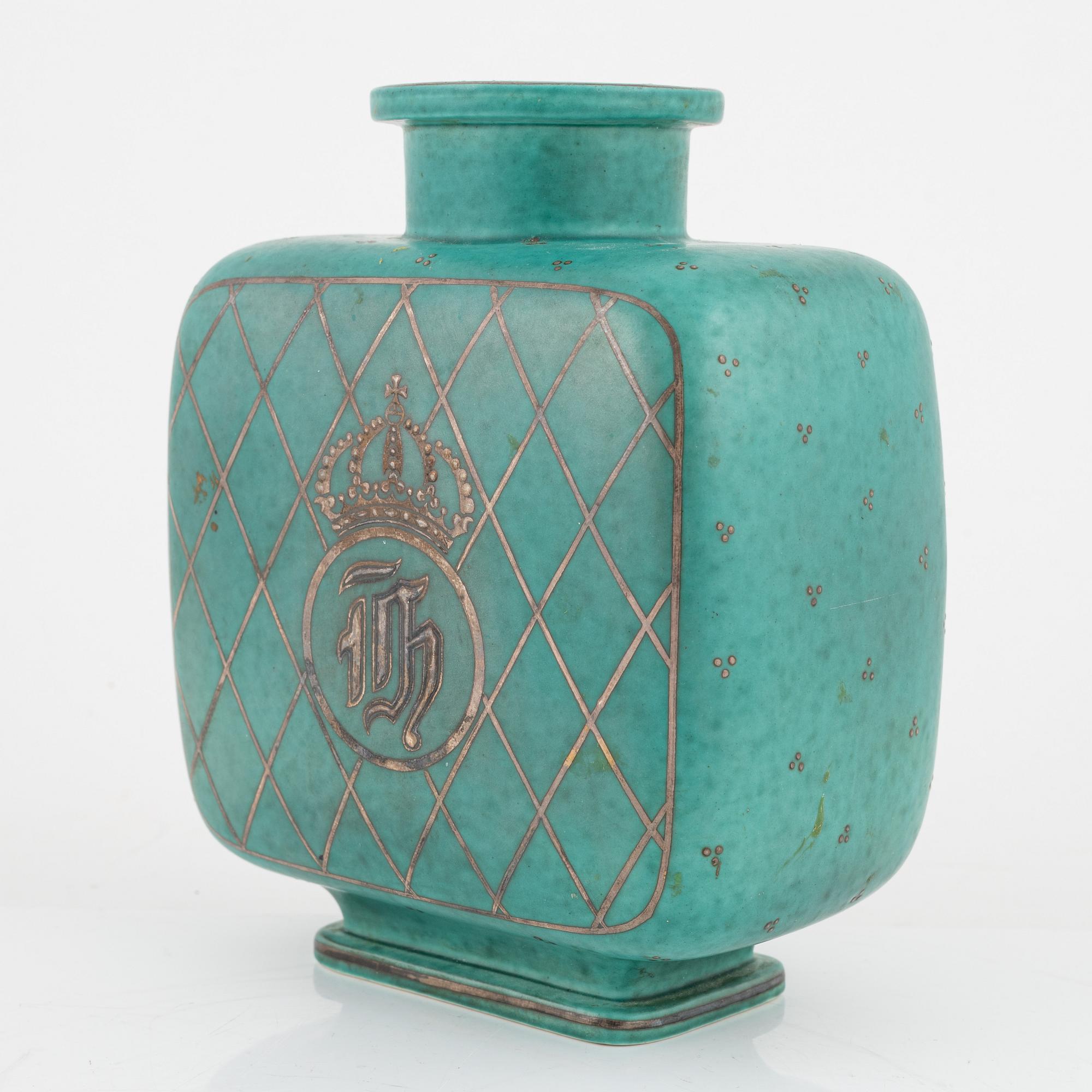 Wilhelm Kåge, vas, stengods, "Argenta", Gustavsberg.