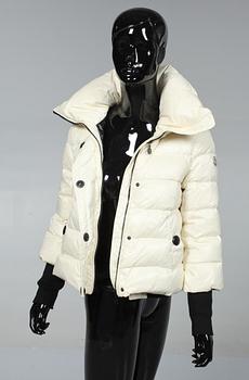 JACKA, Moncler.