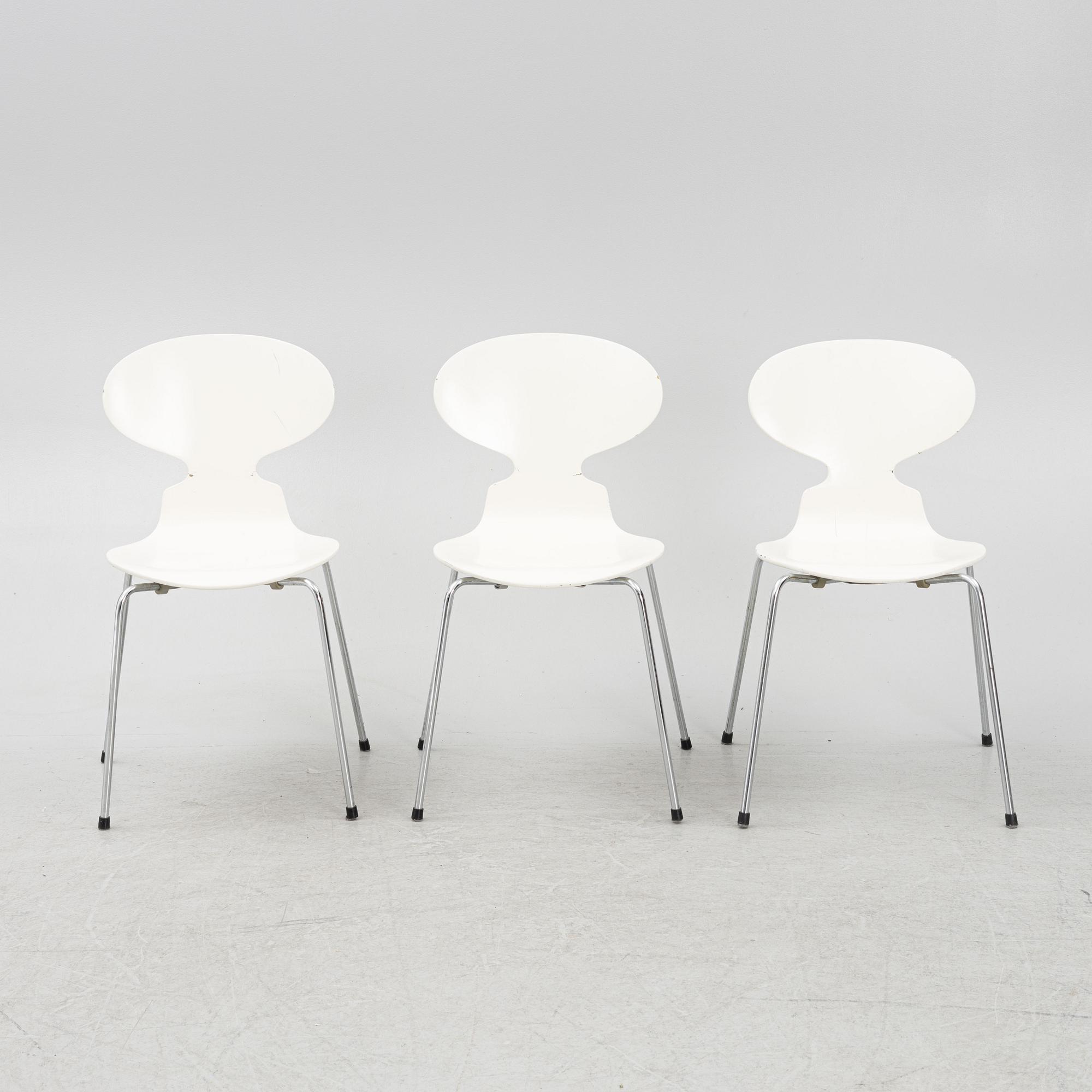 Arne Jacobsen, a set of four 'Myran' chairs, Fritz Hansen, Denmark, mid 20th Century.