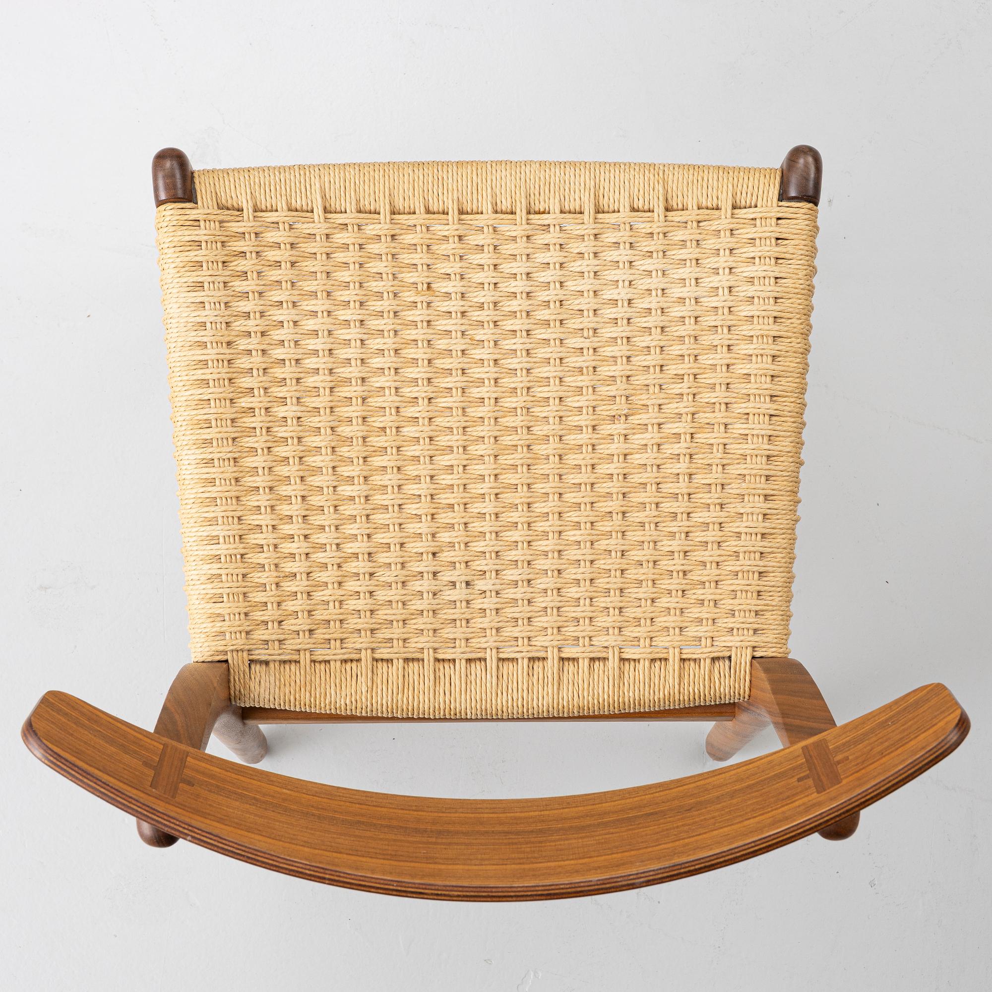 Hans J. Wegner, Six "Spisestolen" chairs/CH23, Carl Hansen & Søn, Denmark, contemporary production.