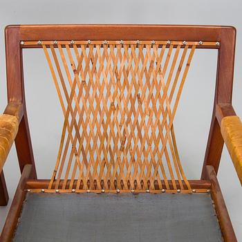 Carl Gustaf Hiort af Ornäs, Nojatuolipari, "Rialto", Puunveisto Oy - Träsnideri Ab, 1900-luvun puoliväli.