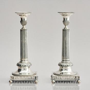 Stephan Westerstråhle, ljusstakar, ett par, silver. Stockholm 1796. Gustavianska.