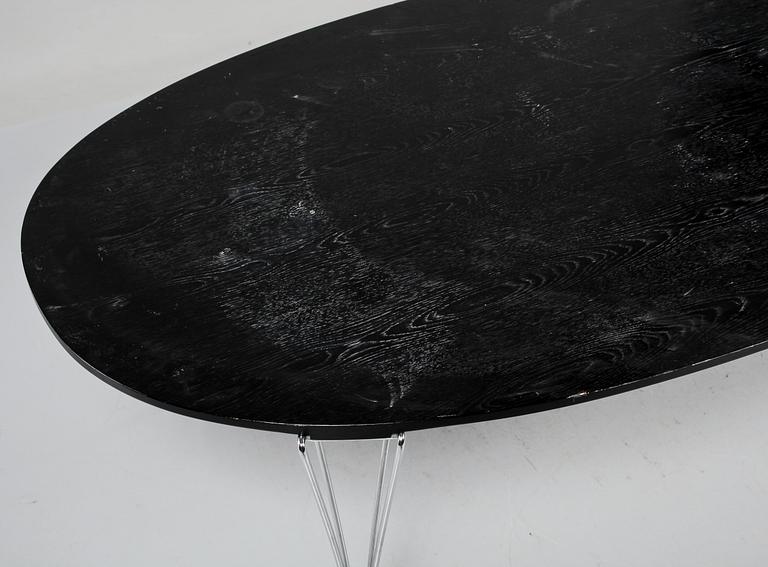 SOFFBORD, "Superellips" Design Bruno Mathsson och Piet Hein för Fritz Hansen. 1900-talets andra hälft.