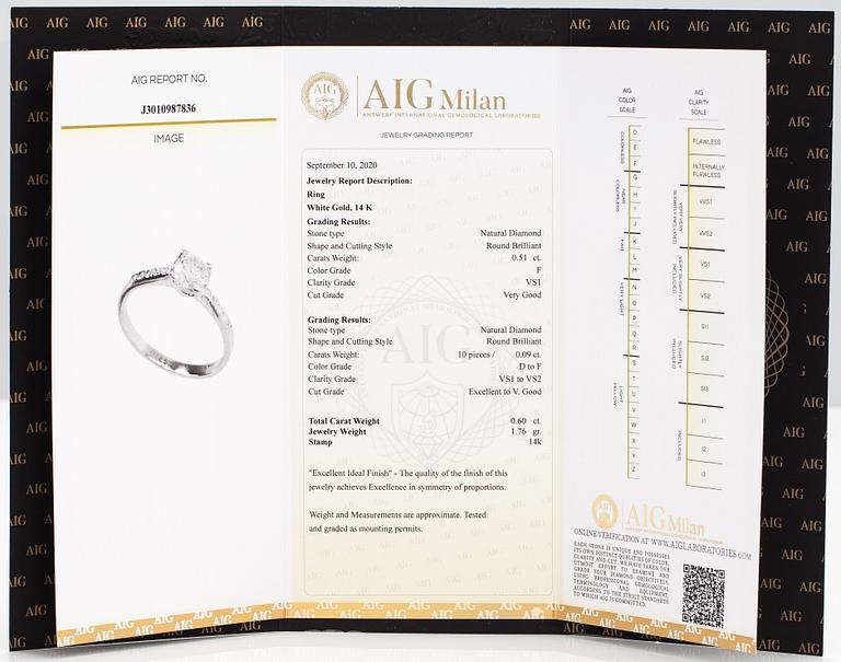A 14K white gold ring with brilliant-cut diamonds ca. 0.60 ct in total.