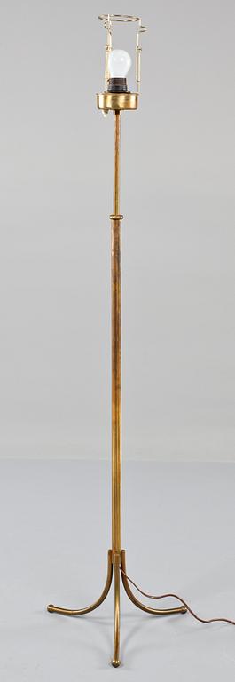 GOLVLAMPA, modell "2326", Josef Frank, firma Svenskt Tenn, 1900-talets andra hälft.
