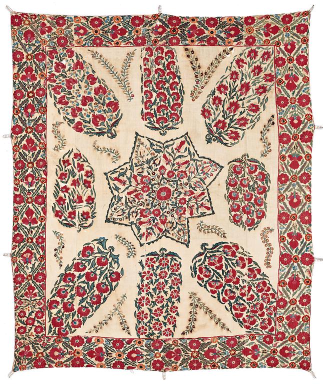 AN ANTIQUE NURATA SUZANI EMBROIDERY, ca 204 x 167,5 cm.