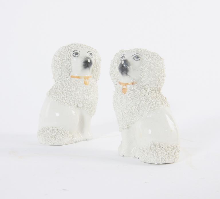 FIGURINER, 2+2 par, porslin, England,
Staffordshire-typ. 1800/1900.