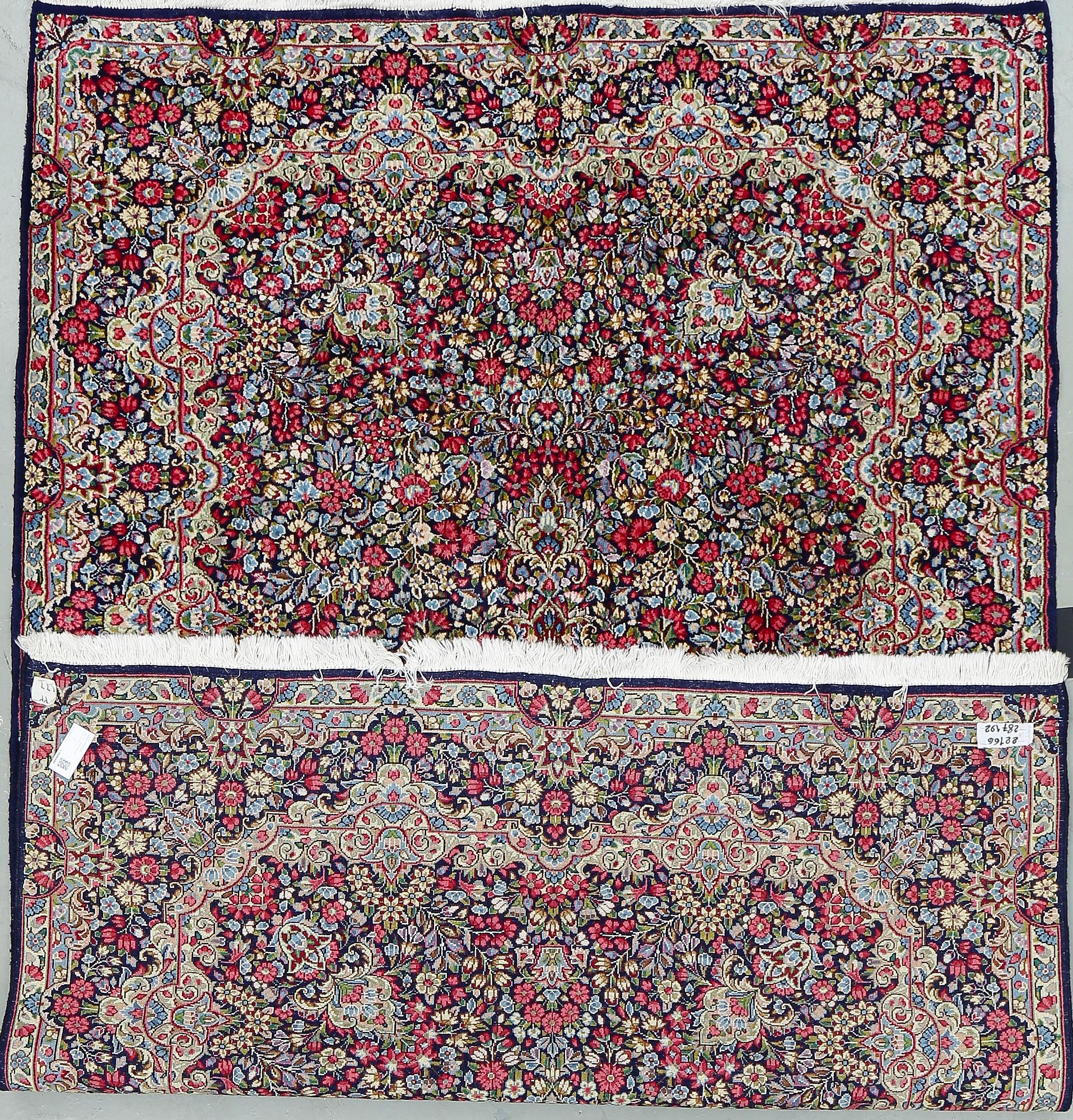 MATTA, old Kirman, ca 287x192 cm.