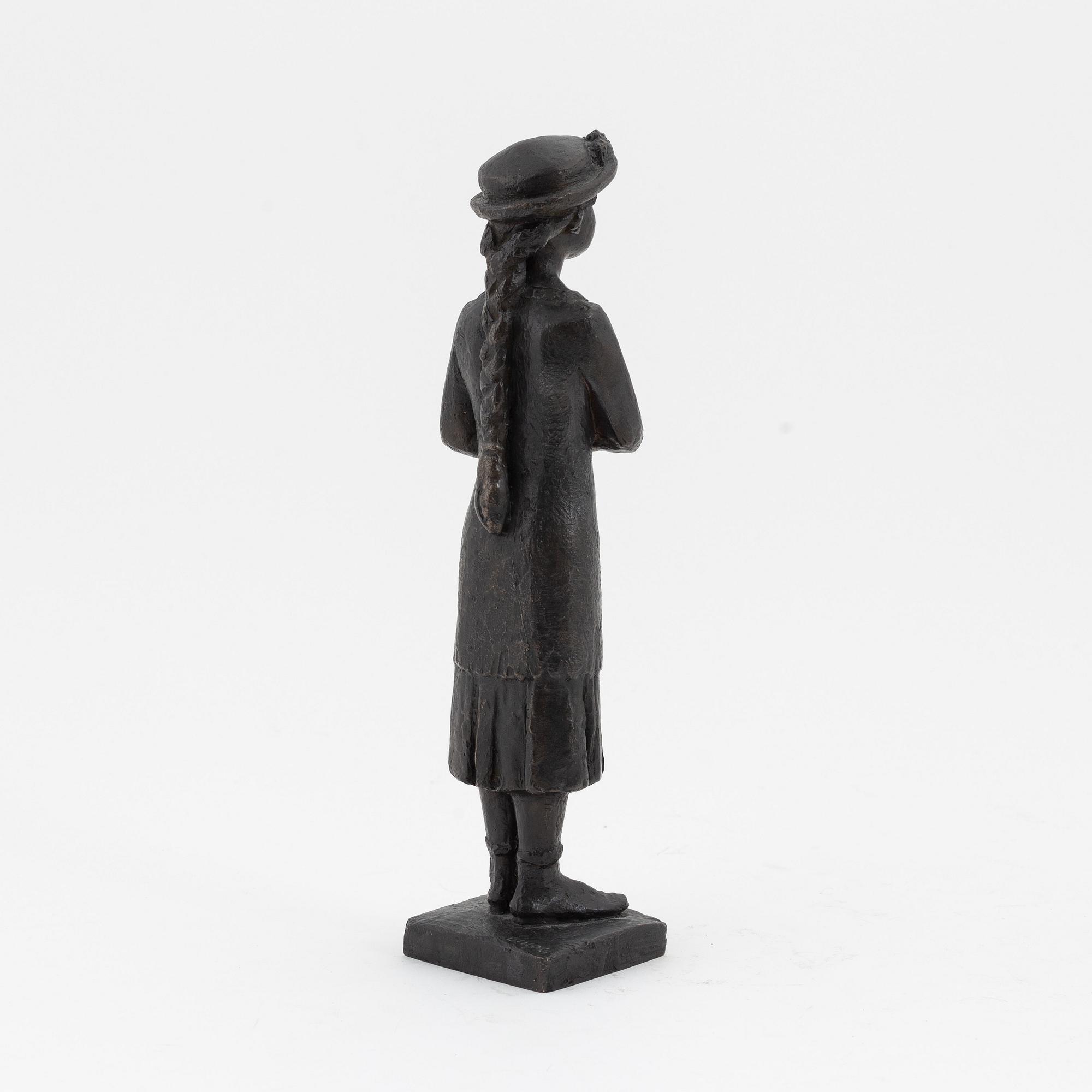 Peter Linde, a bronze sculpture, signed.