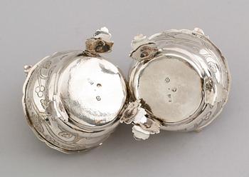 A pair of German 18th century parcel gilt jelly-pots, marks of  Johann Christoph Seelingslow, Magdeburg.