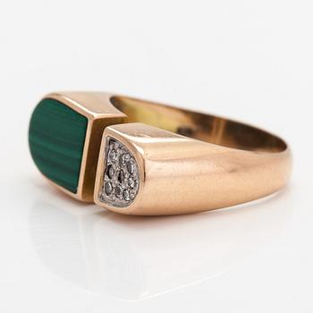 Sormus, 14K kultaa, malakiitti ja timantteja n. 0.04 ct yht.