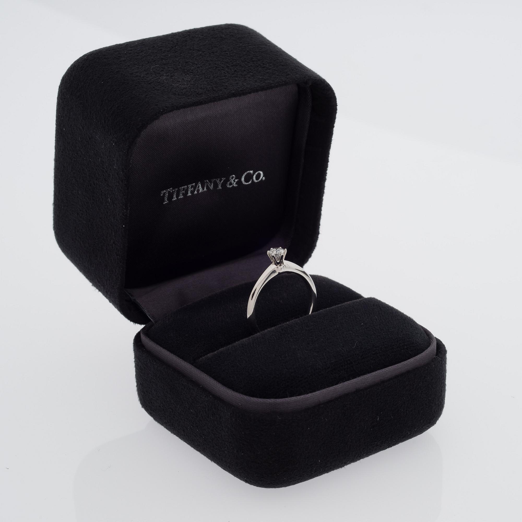 SORMUS, Tiffany, briljanttihiottu timantti, platinaa.