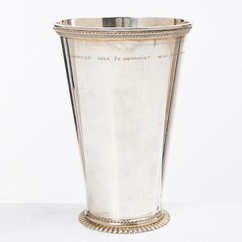 C.G. Hallberg, A Swedish silver beaker, Stockholm 1928.