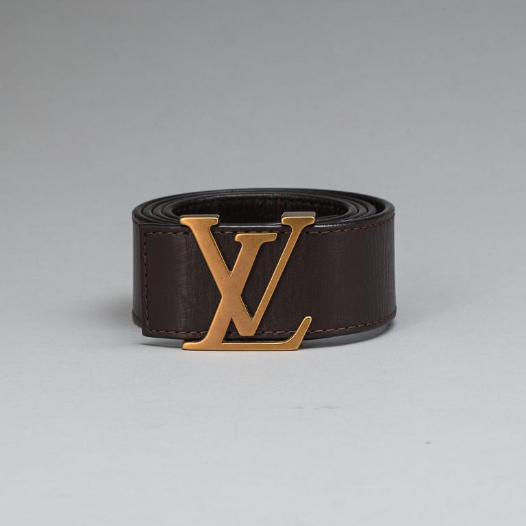 SKÄRP, Louis Vuitton.