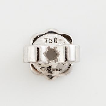 Earrings 18K white gold set with brilliant-cut diamonds accompanied by GIA dossier.