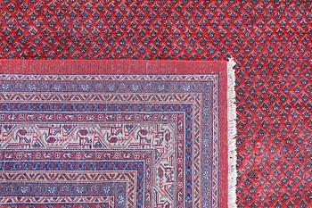 A Sarouk Mir carpet, approx. 397 x 286 cm.