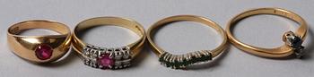RINGAR, 4 st, guld, stenar.