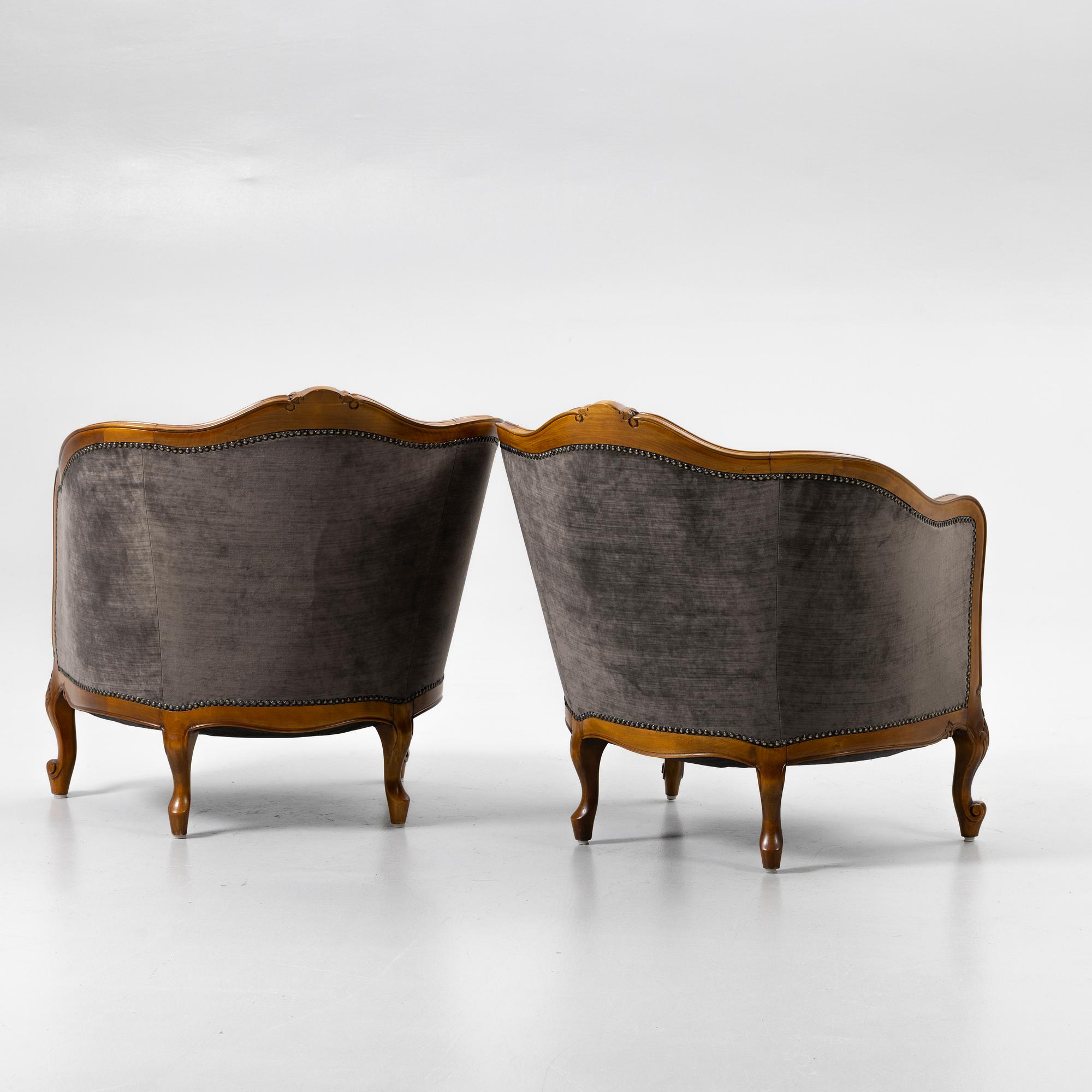 Armchairs, a pair, Rococo style, 20th century.