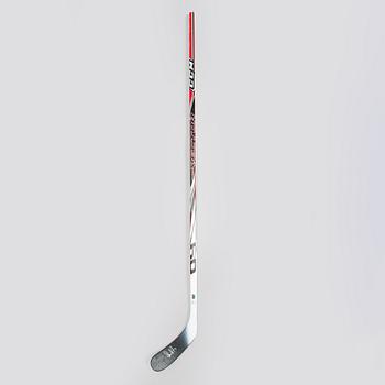 Jääkiekkomaila, signeerattu Alexander Ovechkin.