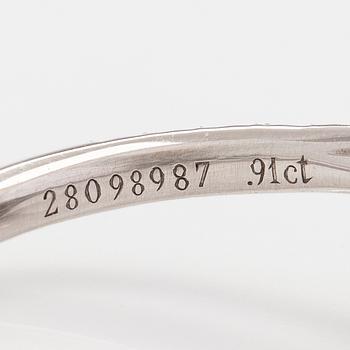 Tiffany & Co, Ring, "Soleste Cushion-cut Double Halo", platina och diamanter.