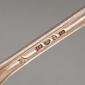 BESTICKSERVIS, 89 delar, silver och stål, 1900-talets första hälft, total vikt 4960 g.