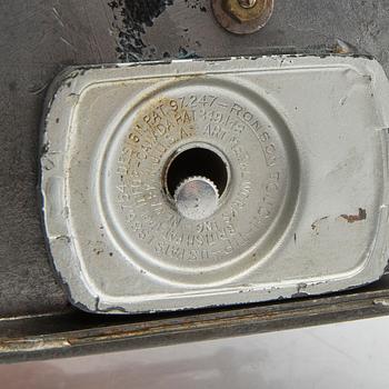 Ronson table lighter "Touch-Tip Bar" circa 1936 by Artmetal Works Inc.