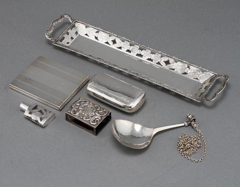 PARTI SILVER, sex delar, mestadels Sverige, 1900-tal, total vikt 407 gram.