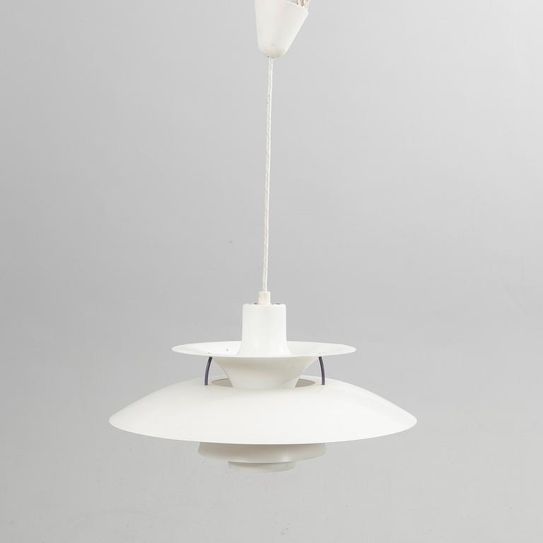 Poul Henningsen, taklampa, "PH5", Louis Poulsen, Danmark.