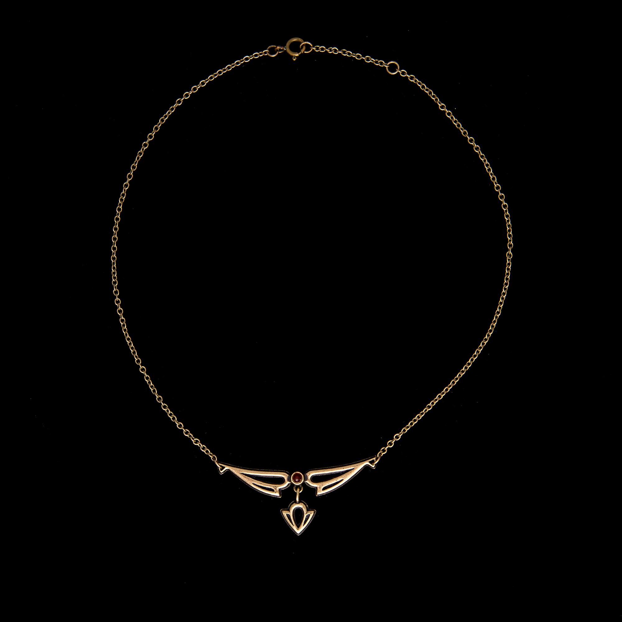 HALSSMYCKE, "Illusioni", brons, cabochonslipad granat, Kalevala Koru.