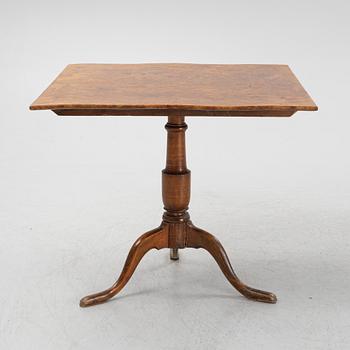 A Swedish alder and birch tilt-top table, early 19th Century.