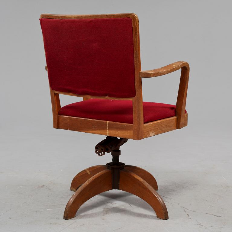 KONTORSSTOL, Sverige, 1900-talets första hälft.