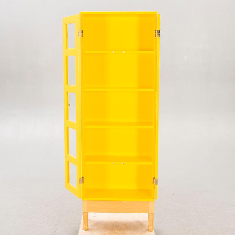 Mats Theselius, a Natinoa Geographic display cabinet Källemo 1990.