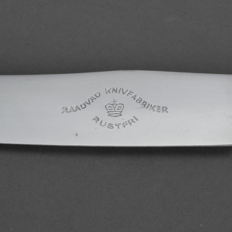 BESTICKSERVIS, 84 delar, silver, svenska importstämplar, 1900-tal. Vikt ca 1893g.