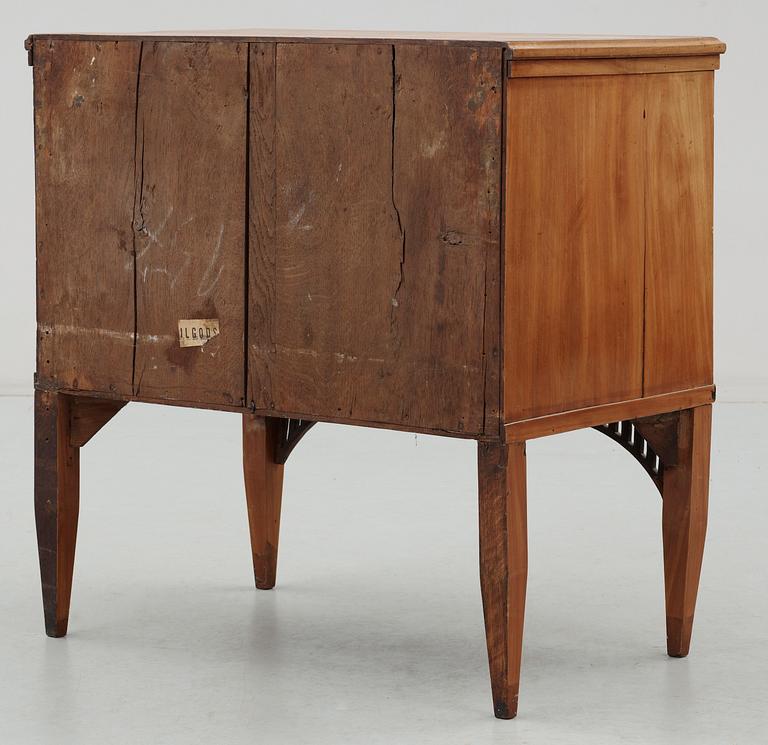 BYRÅ, sengustaviansk, 1800-talets början.