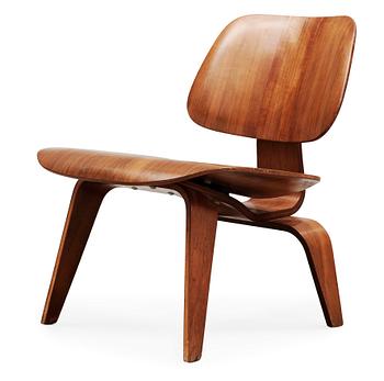 A Charles & Ray Eames 'LCW' plywood chair by Herman Miller, USA.