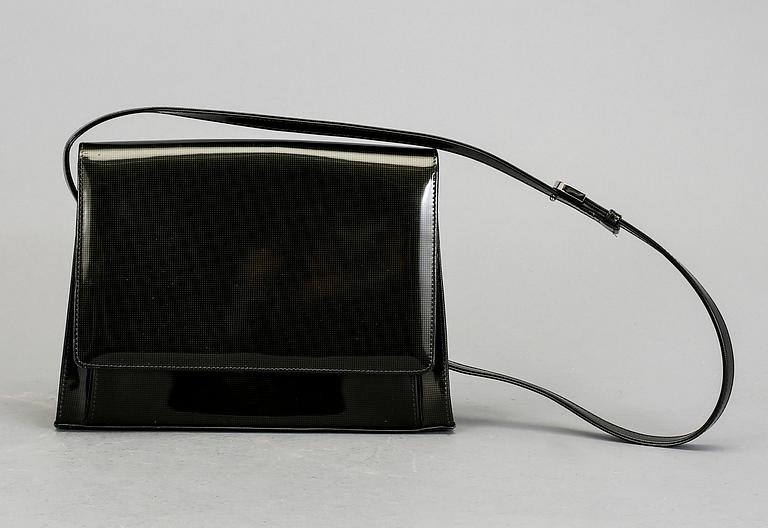 VÄSKA samt SKOR, Charles Jourdan, Paris.