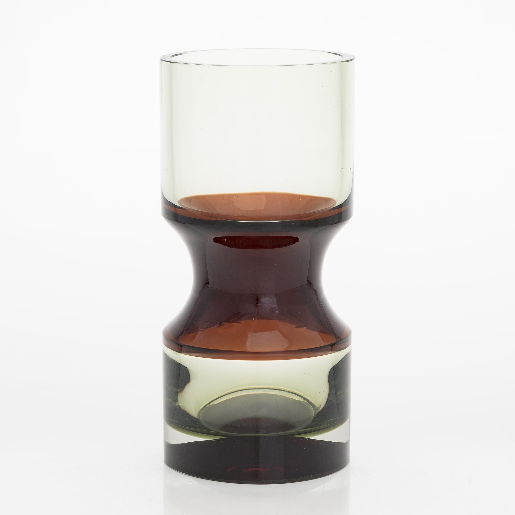 Tapio Wirkkala, taidelasi, malli  3882, signeerattu Tapio Wirkkala 3882.