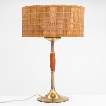 A mid-20th century table lamp for Sievä.