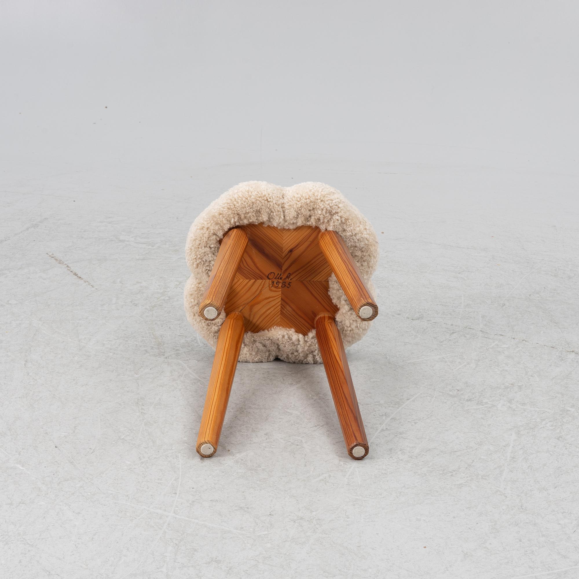 A stool, 1985.