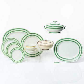 Wilhelm Kåge, a 25-piece creamware dinner service, 'Bungalow', Gustavsberg, Sweden, manufactured between 1936-1939.